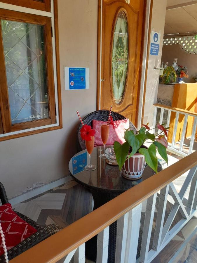 My Corner Guest House Victoria Dış mekan fotoğraf